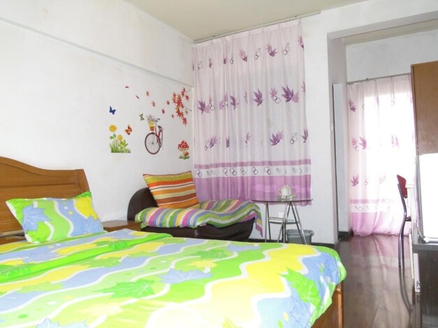 请问一环路上,青羊小区去成都火车东站换乘路