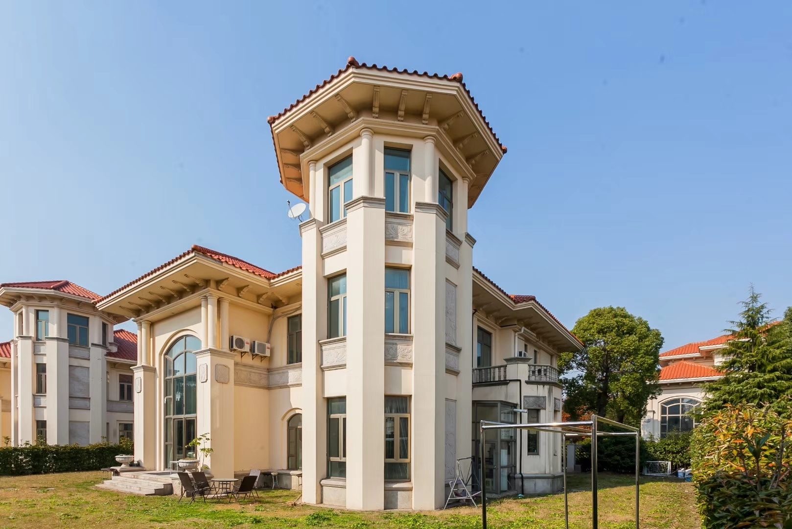 世界那么大,我们来此相聚