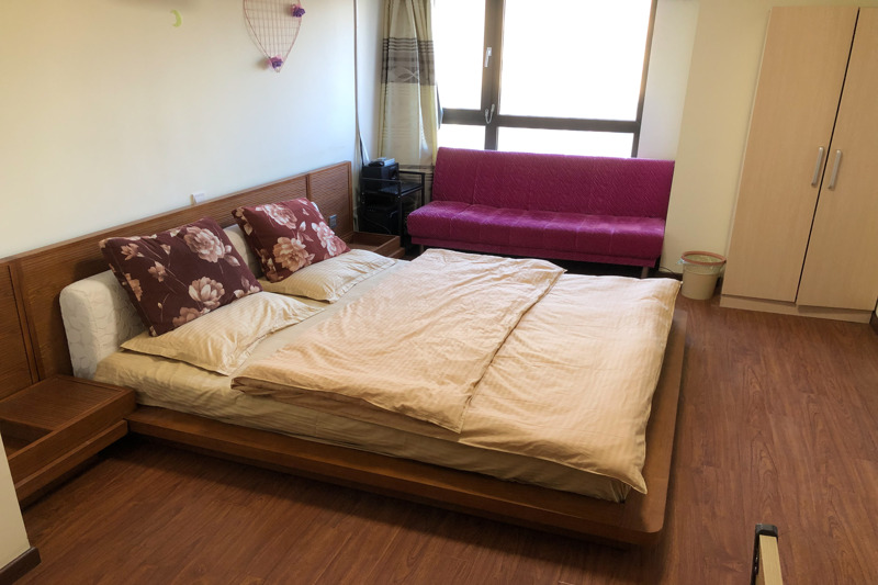 沈北地铁口/欢乐颂公寓/干净温馨的舒适房间