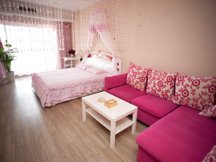 夫子庙京隆国际情侣温馨粉色房