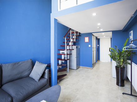 理工大学大禹南湖首府赞寓蓝色系loft公寓