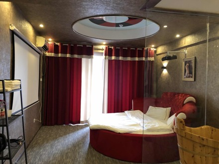 夜月花朝(超爽电动床 家庭影院 木桶浴)